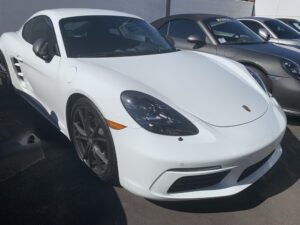 2022 Porsche 718 Cayman VIN Verification